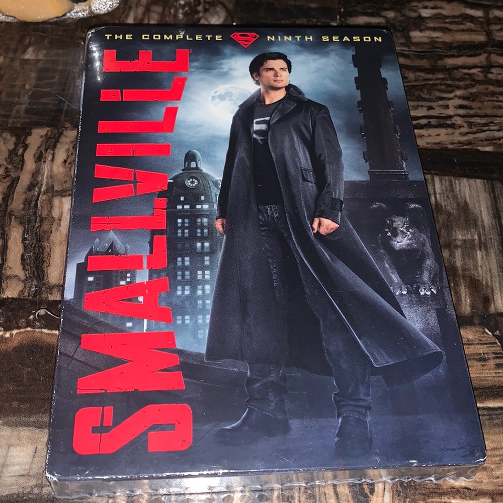 Smallville Season 9